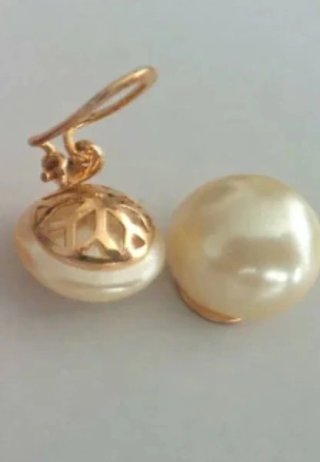 Lote 2 pares pendientes perla