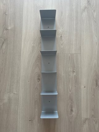 Estantería vertical libros metal gris