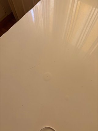 Mesa de comedor blanca