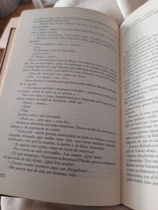 Libro Fortunata y Jacinta