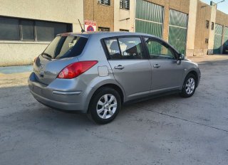 Nissan Tiida 2009