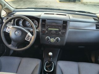 Nissan Tiida 2009