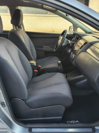 Nissan Tiida 2009