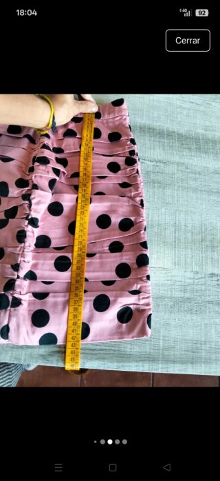 Falda Stradivarius lunares rosa T.XS