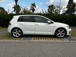 VOLKSWAGEN GOLF GTI 7