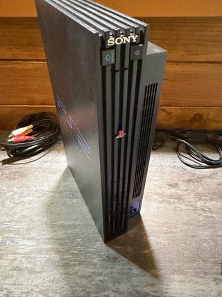 PlayStation 2 Nera + 7 Giochi