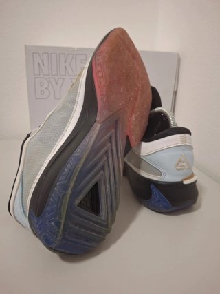 Nike Tg. 39 Oro Bianco
