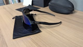 Oakley Sutro Montura Negra Lentes Azules