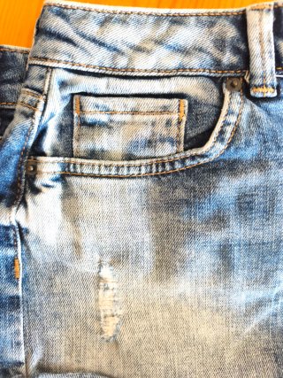 Shorts vaqueros Bershka desgastados