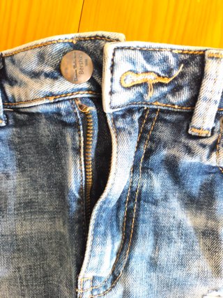 Shorts vaqueros Bershka desgastados