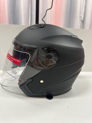 Casco negro mate con visera talla XL