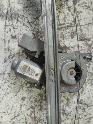 ELEVALUNAS DELANTERO IZQUIERDO CITROEN C3 400619F 1245360