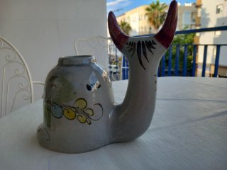Figura cerámica mexicana caracol