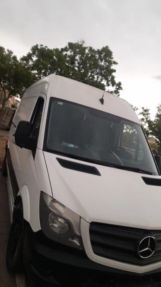 Furgoneta Mercedes sprinter