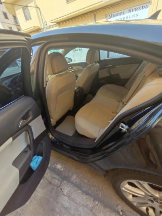 Opel Insignia Negro