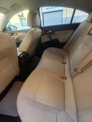 Opel Insignia Negro