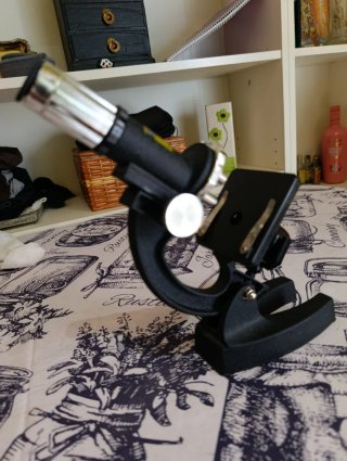 Microscopio educativo