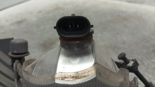 FARO ANTINIEBLA DERECHO SKODA SUPERB (3T4) 3T0941699 1685813