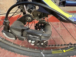 Bicicleta BH Azul y Amarilla