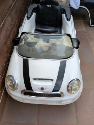 Coche eléctrico Mini infantil blanco