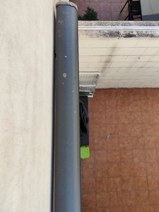 Toldo eléctrico con mando y palo mamual 5m x 3,5m