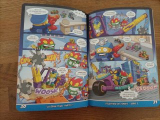 Superthings colección de comics en el mismo libro