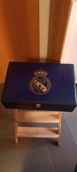 Cubertería Real Madrid Metal Dorada y Plateada
