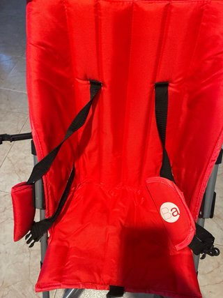 Silla de paseo para bebé roja