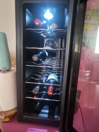 Vinoteca 12 botellas con luz