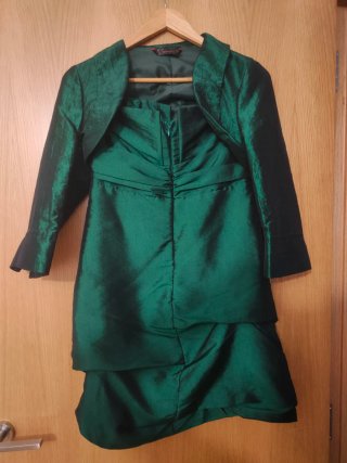 Vestido de fiesta palabra de honor y bolero