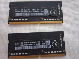 2x SK Hynix 4GB DDR4 2666MHz RAM
