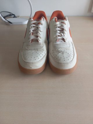 Zapatillas Nike Blancas y Naranja