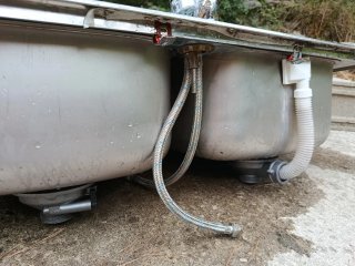 Fregadero doble acero inoxidable con grifo