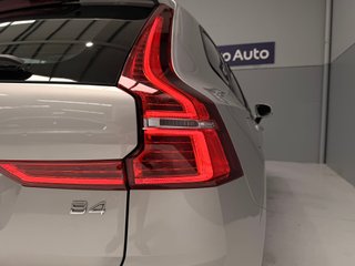 Volvo XC60 B4 Diesel 197Cv