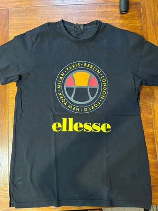 Camiseta Ellesse Negra Talla M