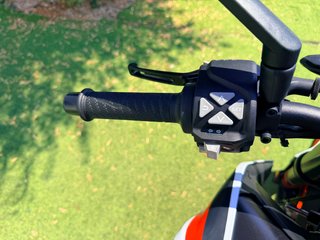 KTM 890 DUKE R