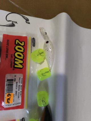 Lote 98 vinilos Zoom y Crankbaits Pesca