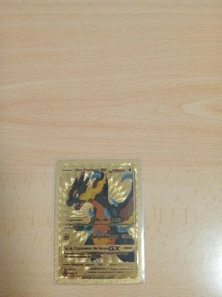 Carta Pokémon Charizard V 017/172