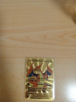Carta Pokémon Charizard V 017/172