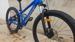 Bicicleta da montagna Giant Montaña 24 Blu