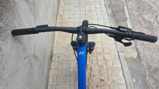 Bicicleta da montagna Giant Montaña 24 Blu