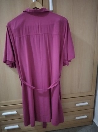 Vestido camisero rosa largo