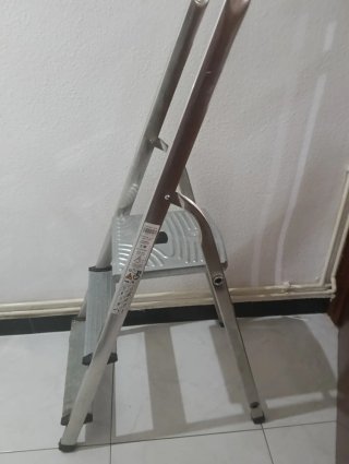 Escalera 3 peldaños aluminio