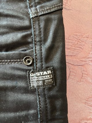 Pantalón encerado G-Star Raw mujer. Talla 30