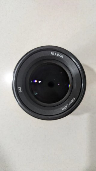 Sony 85mm f/1.8 FE