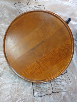 Mesita redonda Stressless madera y metal
