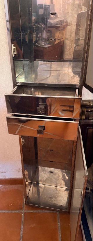Mueble de baño metal y cristal