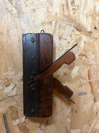 Cepillo carpintero madera antiguo