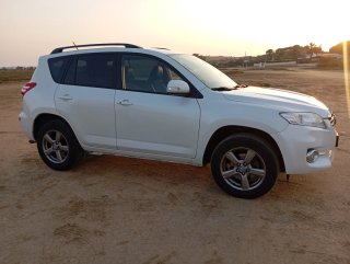 Toyota RAV4 2013