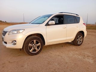 Toyota RAV4 2013